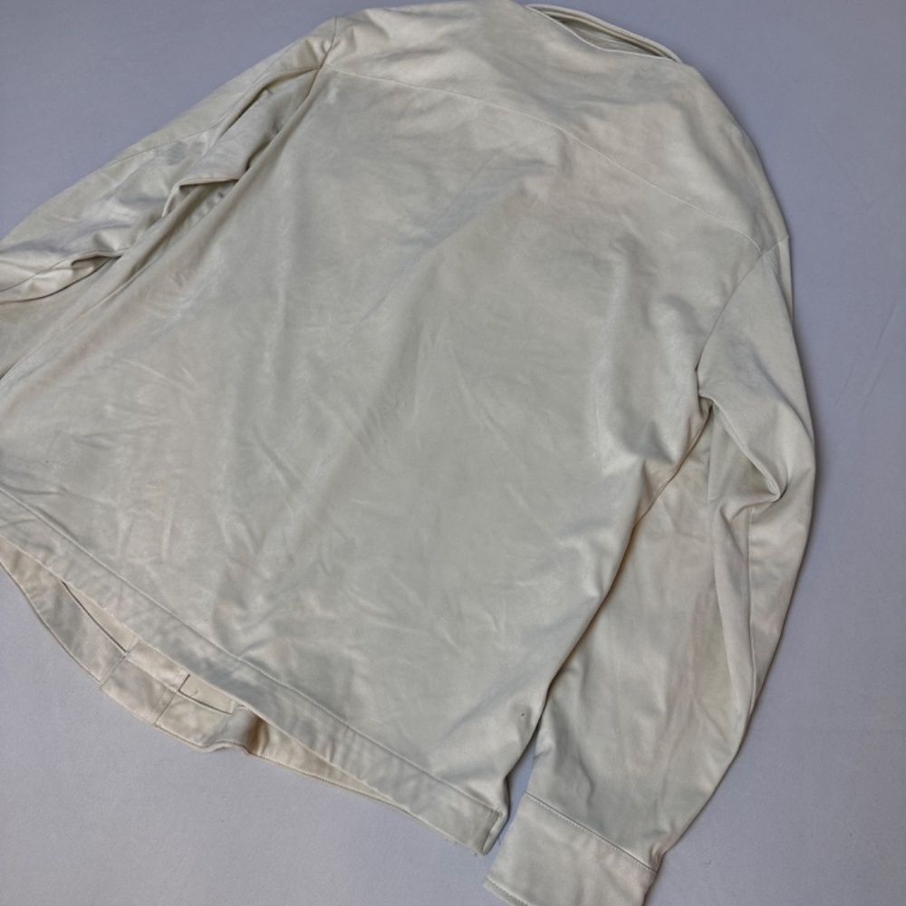 Button down shirt - Picture 4 of 4